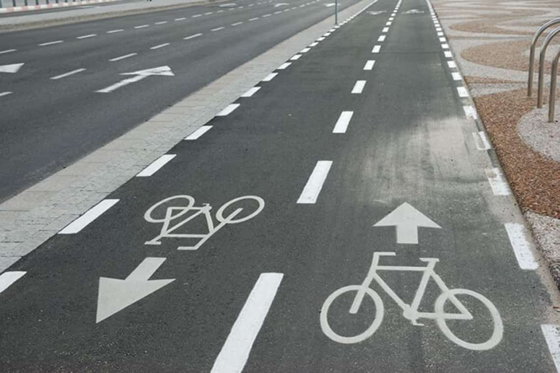 O ”căruță de bani” pe consultanță pentru piste de biciclete pe drumurile județene din Prahova