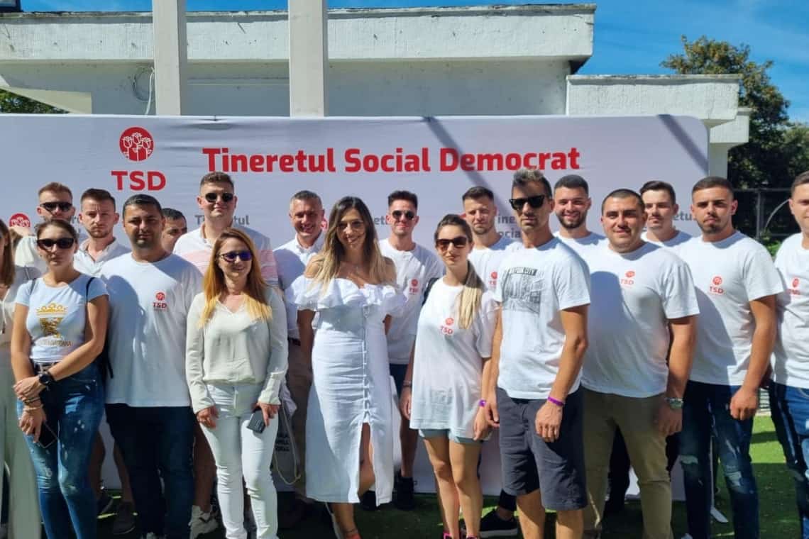 Tinerii social-democrați din Prahova participă la Școala Politică de Vară