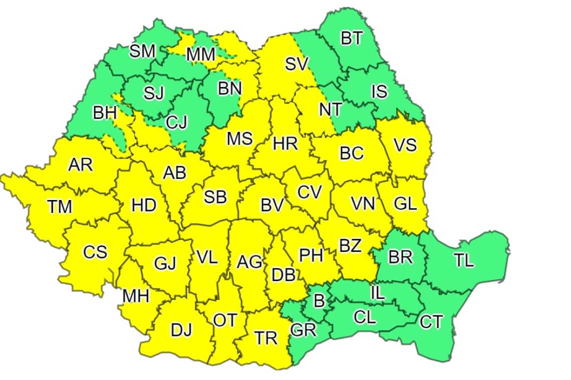 Vin ploile, vântul și frigul, în weekend. Cod galben de vreme rea și în Prahova