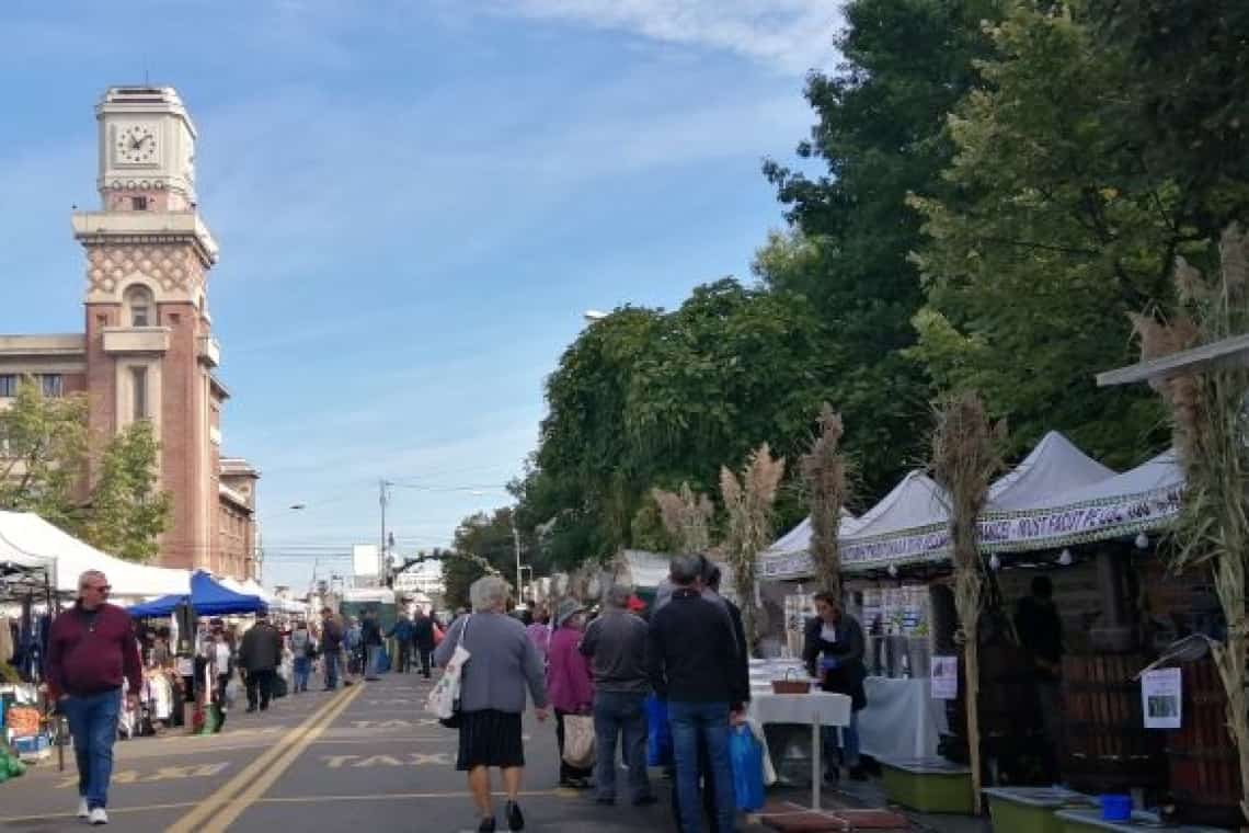 Ploiești/ Ai poftă de pastramă, sarmale și must? Mergi la Târgul de Toamnă, este ultima zi!