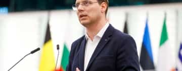 Europarlamentarul român Victor Negrescu cere sancționarea eurodeputatului german care a comparat România cu Vestul Sălbatic