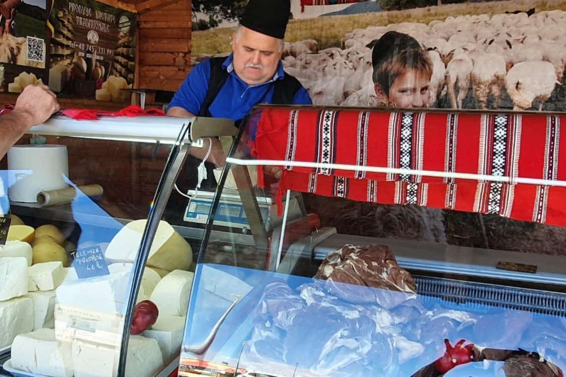 Rodica Paraschiv (PSD Prahova): Ce poate fi mai bun decât o linguriță de miere pură, o bucată de brânză produsă în fermele noastre sau o pâine cu maia?