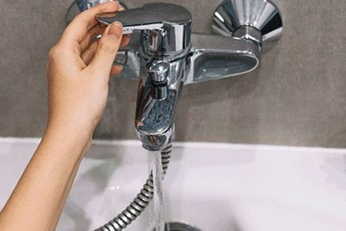 Un pas important pentru reluarea furnizării apei calde în Ploiești: Consiliul Concurenței a dat verde pentru delegarea gestiunii serviciului către Termo Ploiești