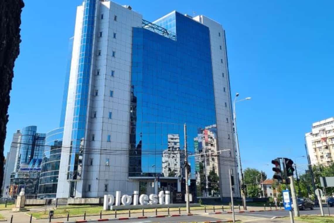 Până la anunțul privind reluarea furnizării apei calde, Primăria Ploiești se laudă că primește fonduri europene pentru autobuze electrice