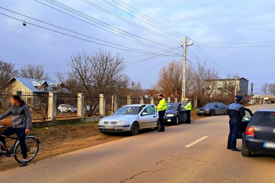 Acțiune de amploare a polițiștilor prahoveni în mai multe localități din județ 