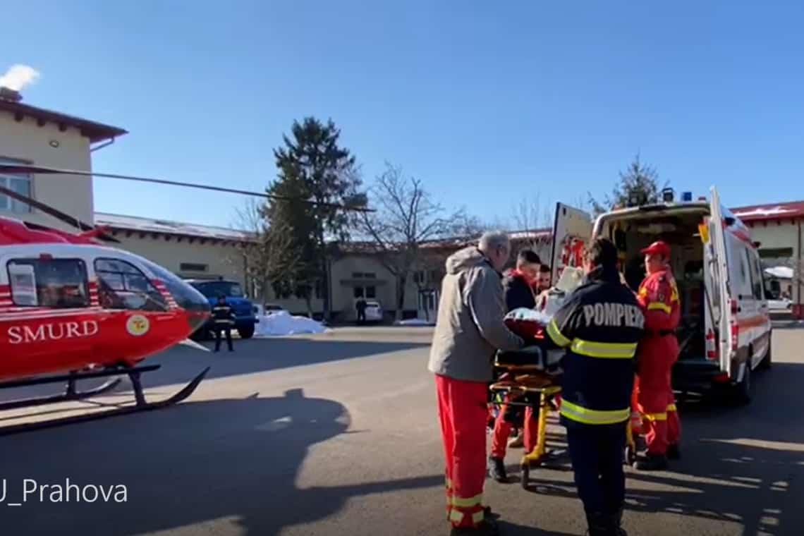 Video/Un bebeluș cu probleme medicale, preluat de elicopterul SMURD, pentru a fi transportat la un spital din Brașov