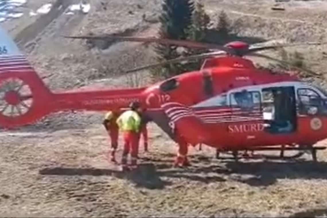 Intervenție cu elicopterul SMURD pentru un copil rănit pe pârtie, la Sinaia