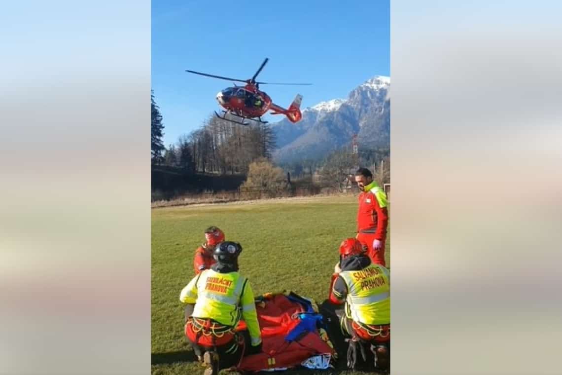 Un bărbat a rămas blocat pe munte, pe Valea Caraimanului, o noapte întreagă, în tricou și pantaloni scurți