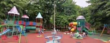 Nou loc de joacă în parcul Mihai Eminescu din Ploiești