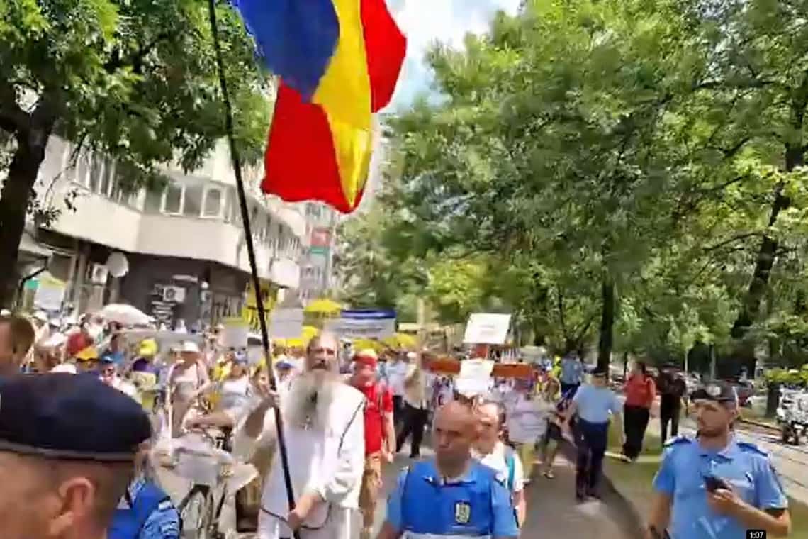 Mii de cadre didactice, în marș către Cotroceni! (video)