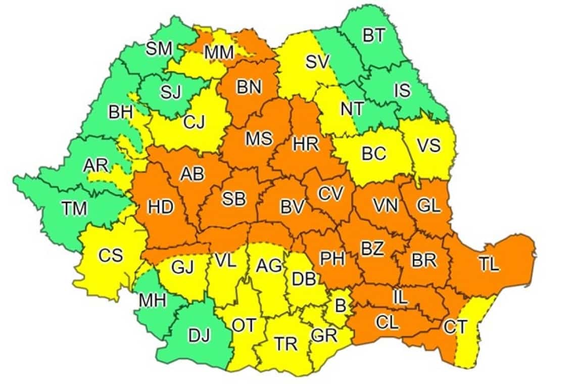Prahova este sub COD PORTOCALIU de ploi torențiale și vijelii, până LUNI dimineață