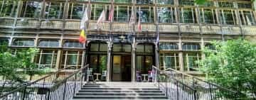 Cel mai vechi hotel din Sinaia, o clădire-monument de peste 140 de ani/ Galerie foto
