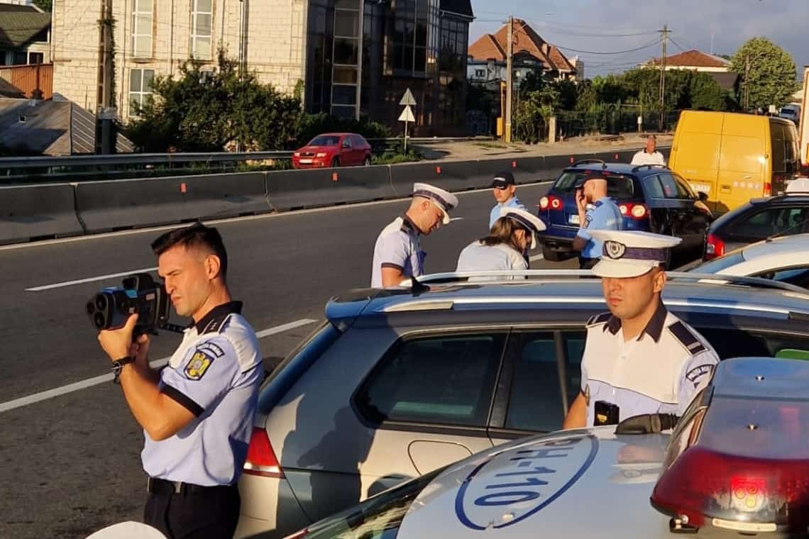 Polițiștii de la Rutieră, în acțiune pe DN1 și DN 1 B, sâmbătă dimineață