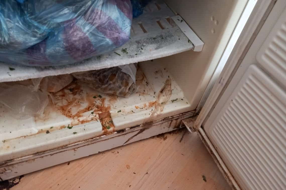 Ce dezastru au găsit comisarii de la Protecția Consumatorilor la SC La Crama La Gigel SRL, din Sinaia - Galerie foto