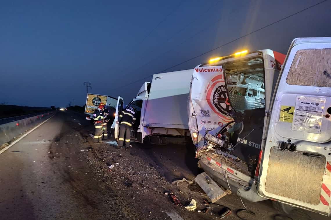 Trei răniți au ajuns la spital, după un accident rutier produs în comuna Bănești, marți dimineață