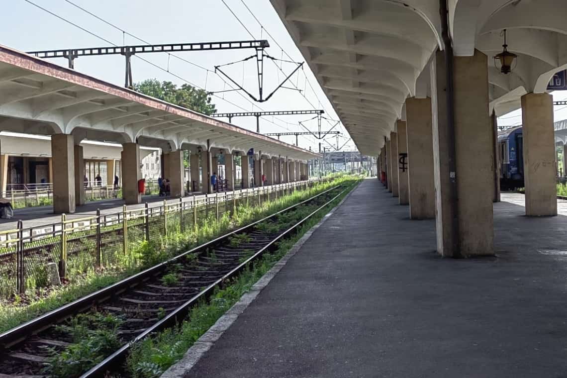 Grevă de avertisment de două ore la calea ferată. Vineri, 15 septembrie, trenurile nu vor circula în timpul protestului!