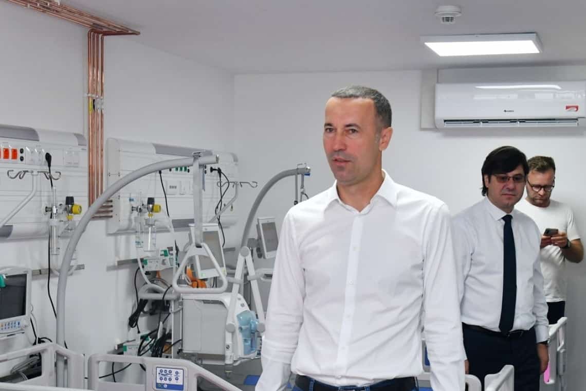 Iulian Dumitrescu s-a răzgândit: nu mai prezintă azi noile săli de operație de la Spitalul Județean de Urgență Ploiești!