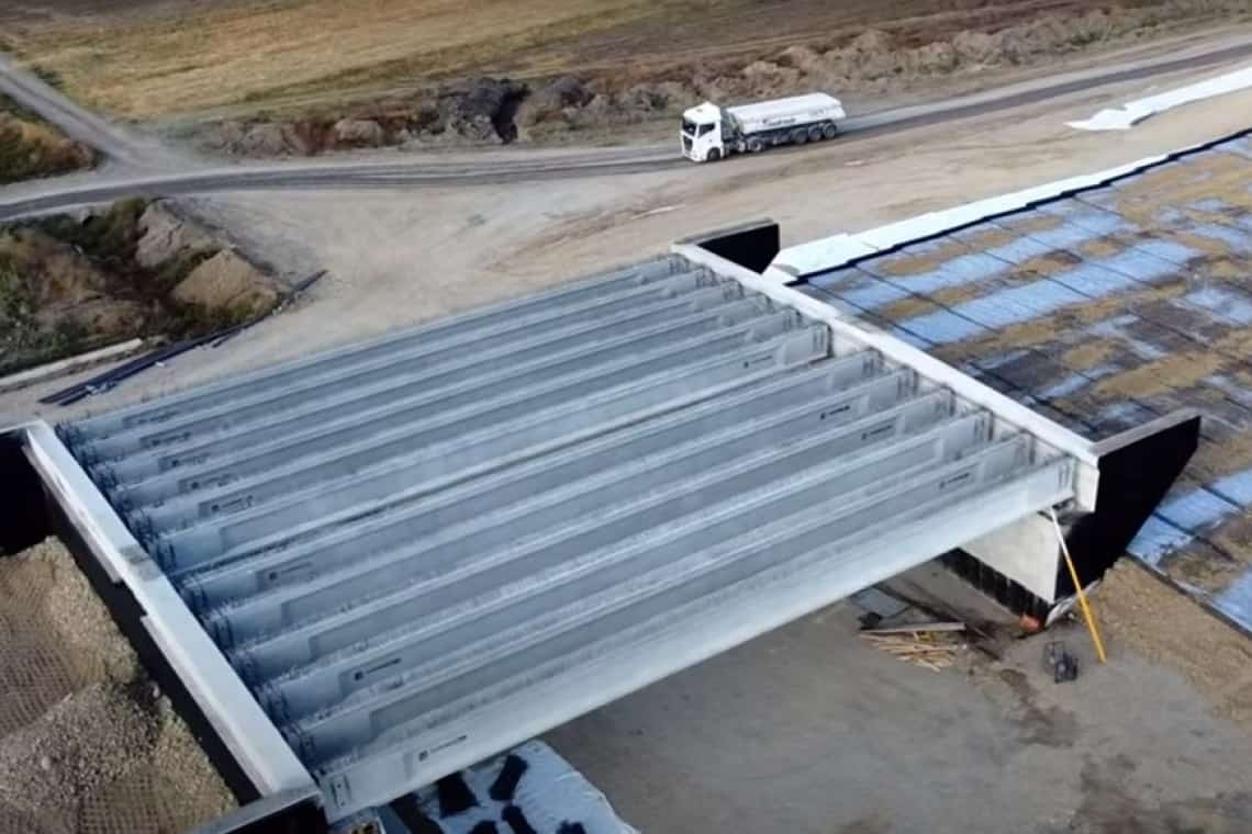 Noi imagini de pe lotul 2 al autostrăzii Ploiești-Buzău, unde lucrează constructorul prahovean Coni