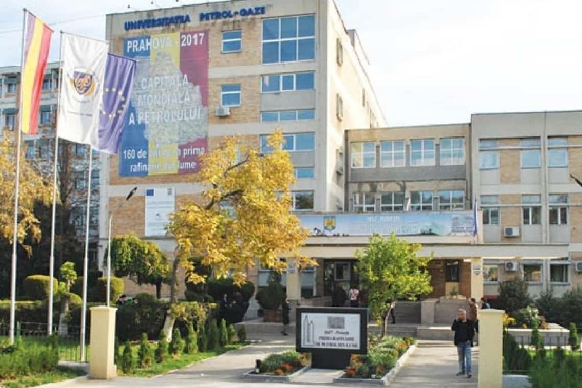 Proiect: studenții din Ploiești vor avea reducere 90% la călătoriile cu mijloacele de transport ale TCE