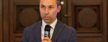 Mihai Apostolache (Partidul România în Acțiune) susține că este necesară reforma guvernării locale și naționale. Ce măsuri propune