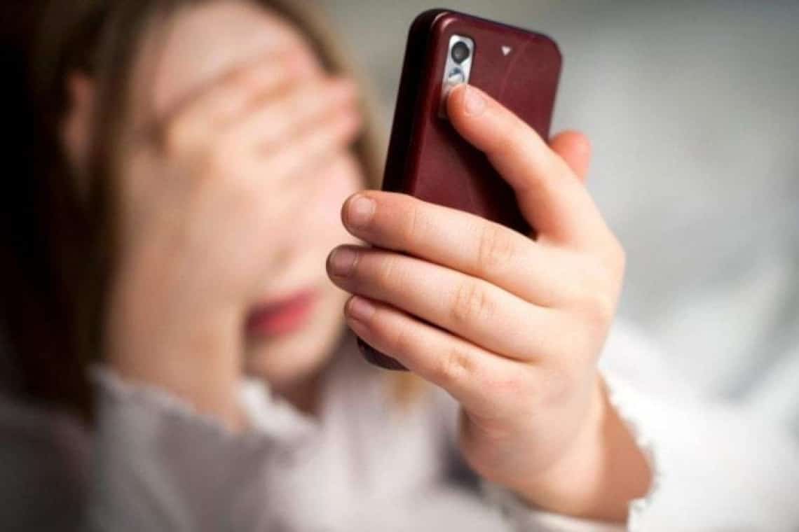 Minoră în vârstă de 11 ani, din comuna Sângeru, amenințări cu acte de violență extremă la adresa unei colege de școală!