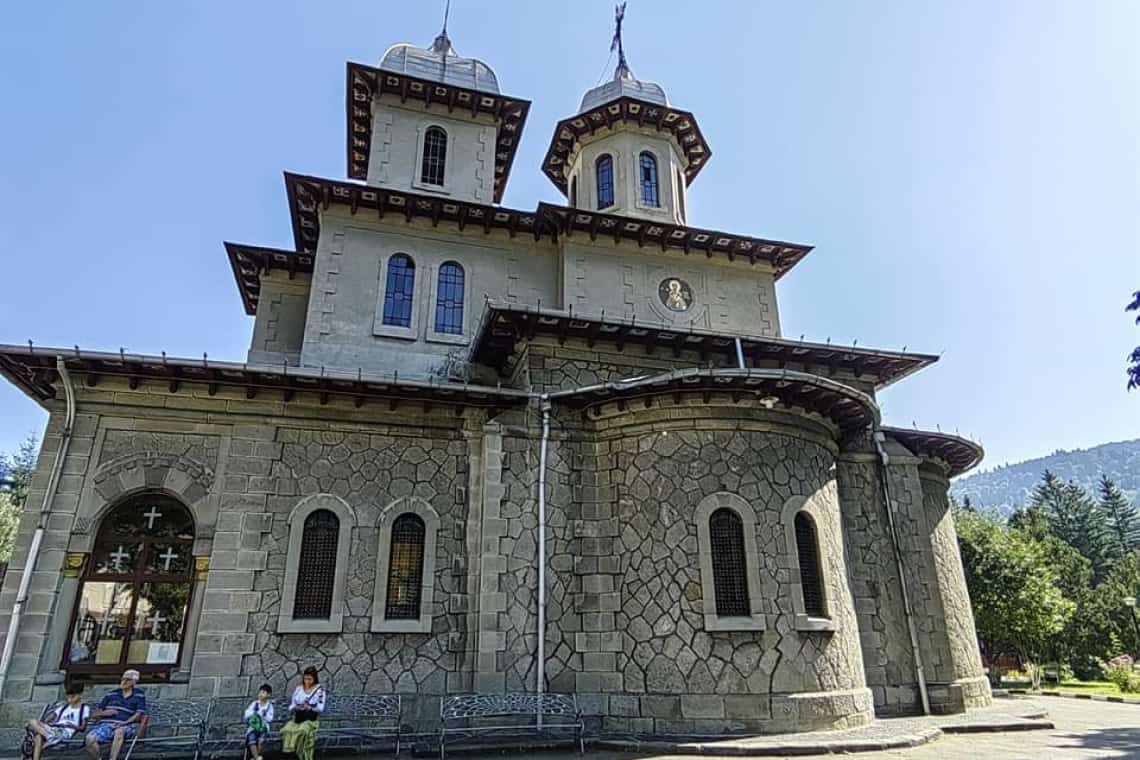 "Te Deum" în bisericile din întreaga țară, de Ziua Naţională a României