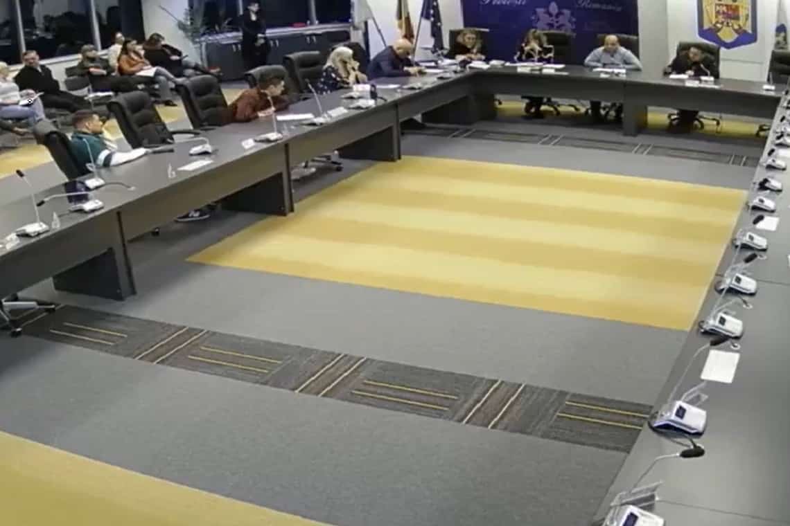 24 de milioane de lei, blocați (momentan) în fondul de rezervă al Ploieștiului, la final de an! Cum joacă alba-neagra consilierii locali cu banii ploieștenilor