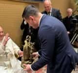 Liderul AUR, în audiență privată la Papa Francisc. Ce i-a dăruit Suveranului Pontif