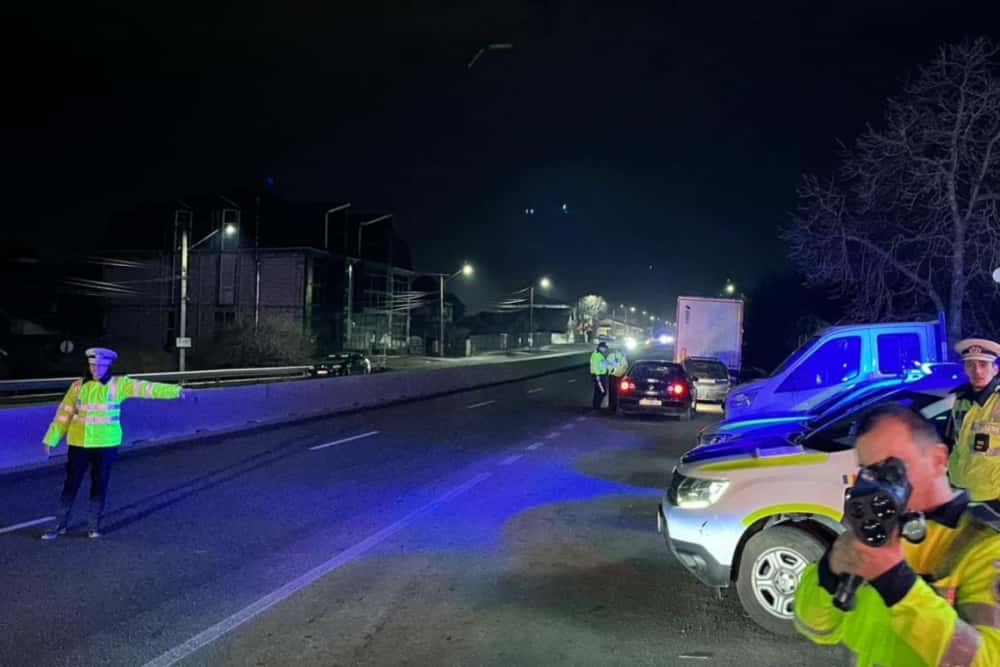 Filtru rutier, sâmbătă seară, pe DN 1 B, la Bucov