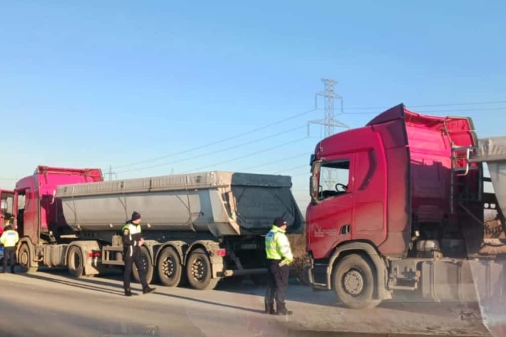 Polițiștii de la Rutieră, cu ochii pe transportatorii de ”bunuri divizibile”, în zona Târgșoru Vechi