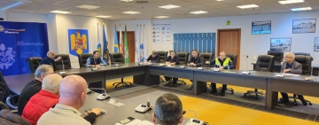 Comandamentul de deszăpezire, convocat la Ploiești. Dacă veți avea reclamații, sunați la 0244/984 - dispeceratul permanent al municipalității