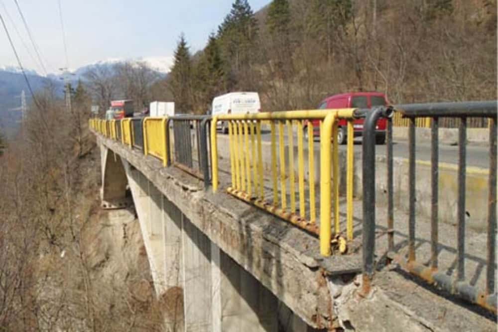 Viaduct de pe DN1, vechi de 100 de ani, la a doua tentativă de reabilitare. La prima licitație nu s-a prezentat niciun ofertant!