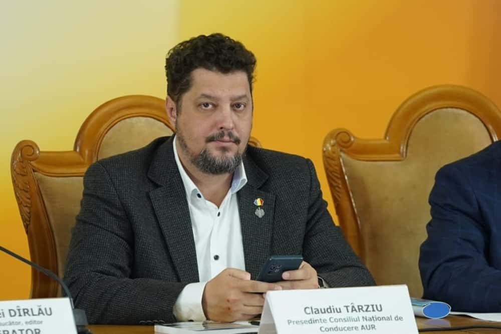 Senatorul Claudiu Târziu (AUR) susține că Alianța pentru Unirea Românilor are ”șanse considerabile” să fie ”pe prima poziție” la alegerile europarlamentare. Declarațiile au fost făcute pentru o publicație din Argentina