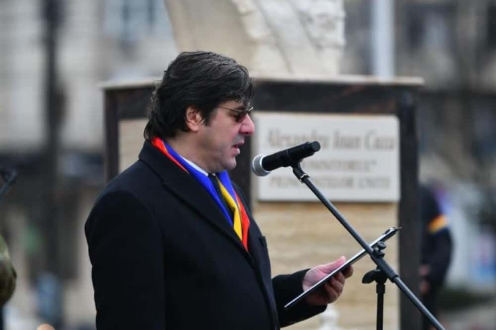 Dumitru Tudone, vicepreședinte CJ Prahova, prostește ”poporul” cu imagini ”în reluare”!