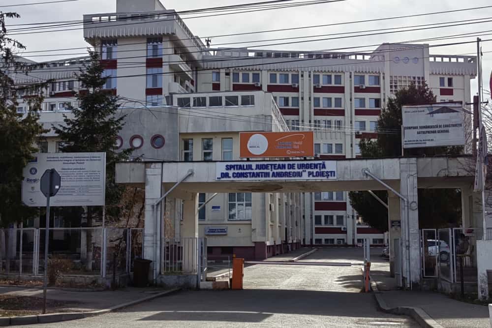 Fetițe cu același nume, născute în aceeași zi la Maternitatea Ploiești, încurcate la externare!