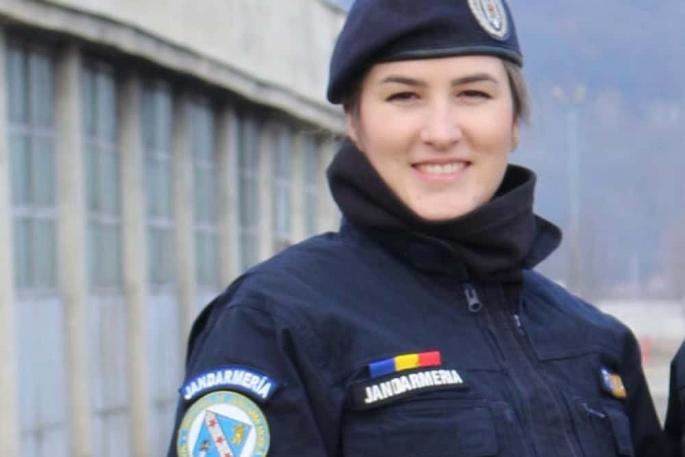 Povești de martie: Olguța Bălașa, jandarmerița originară din Drăgășani care și-a găsit jumătatea la Gruparea Mobilă Ploiești