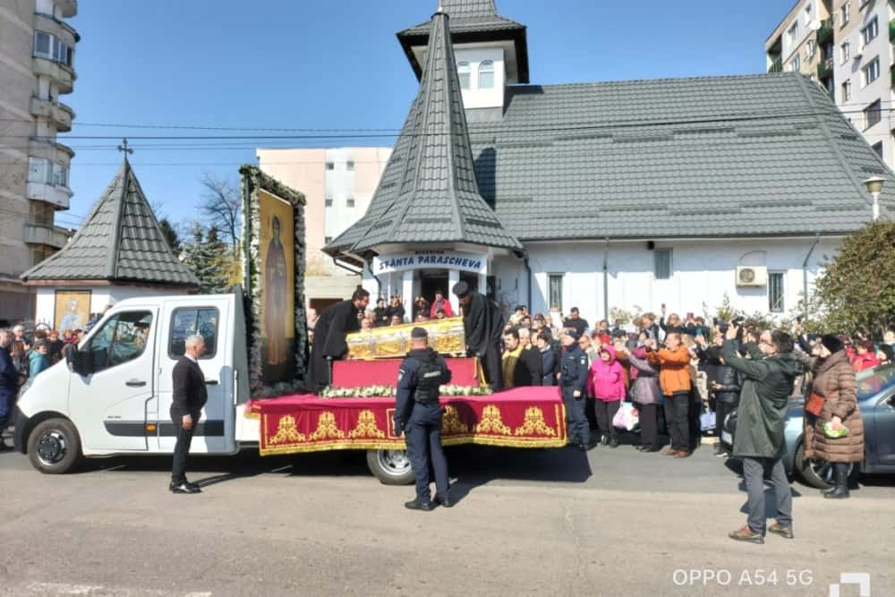Pelerinajul cu moaștele Sf. Dimitrie cel Nou a început astăzi în județul Prahova. Prima zi - în Protoieria Câmpina