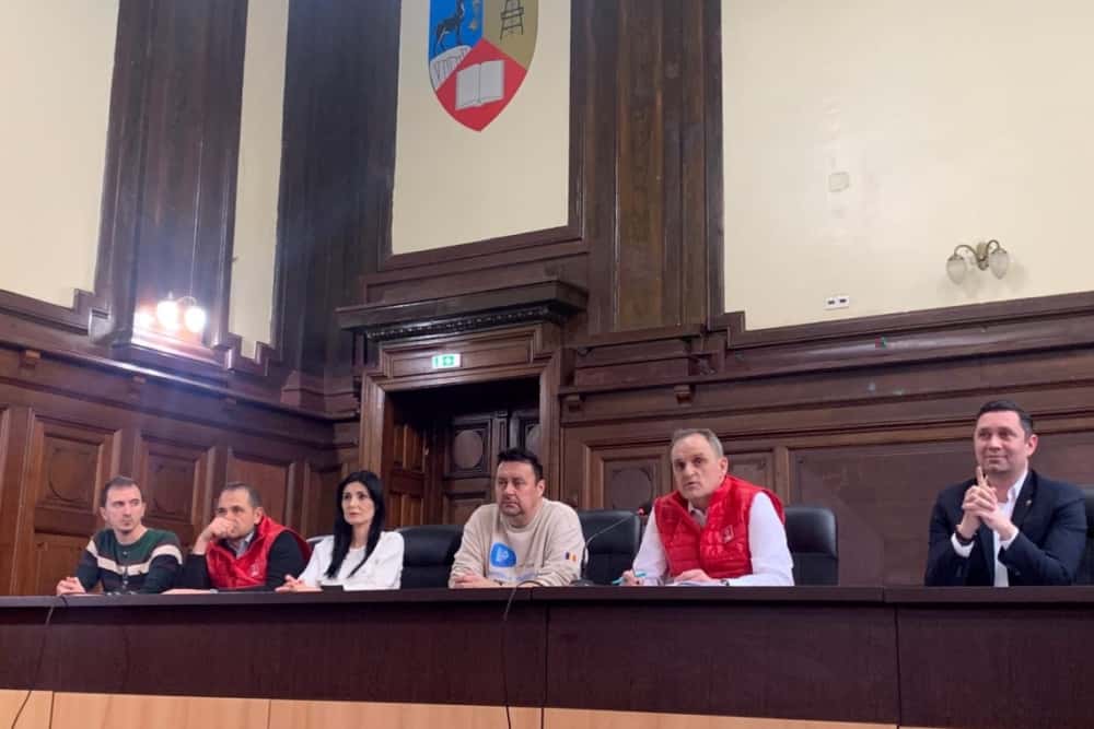 Consiliul Politic al PSD Prahova a reconfirmat susținerea candidaturilor lui Virgiliu Nanu și Andrei Volosevici pentru Consiliul Județean, respectiv Primăria Ploiești