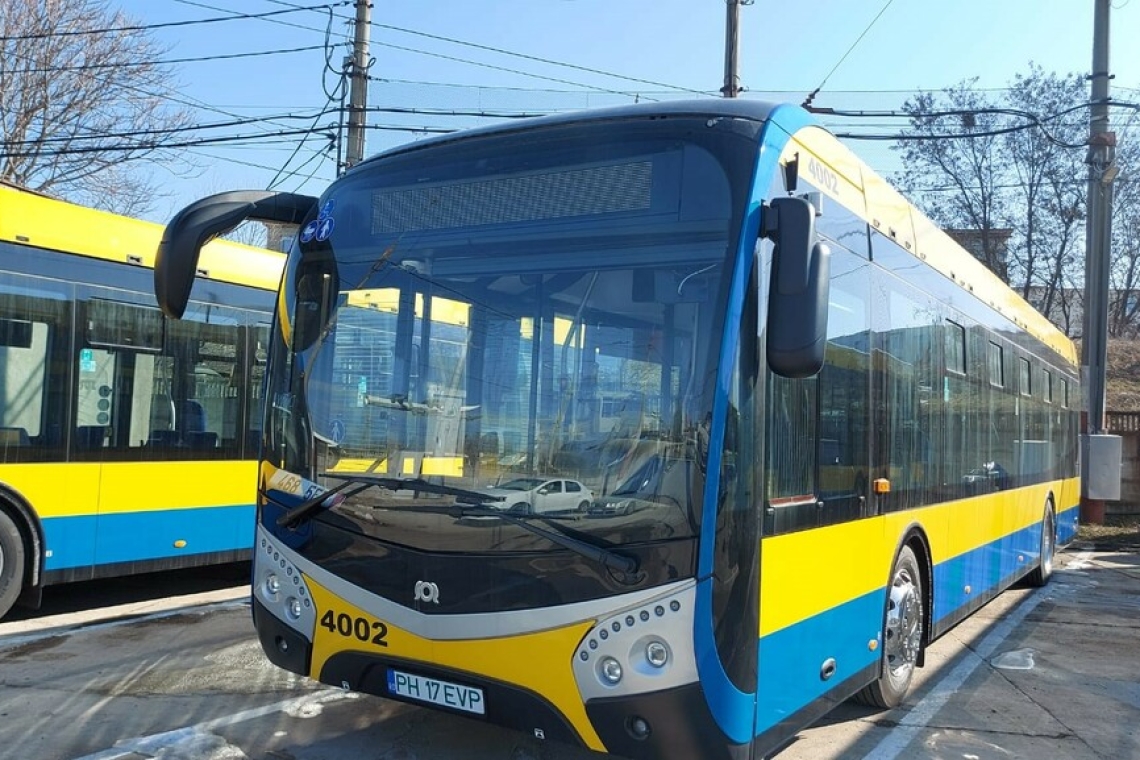 22 de autobuze electrice vor circula pe străzile din Ploiești. Contractul de furnizare a fost semnat