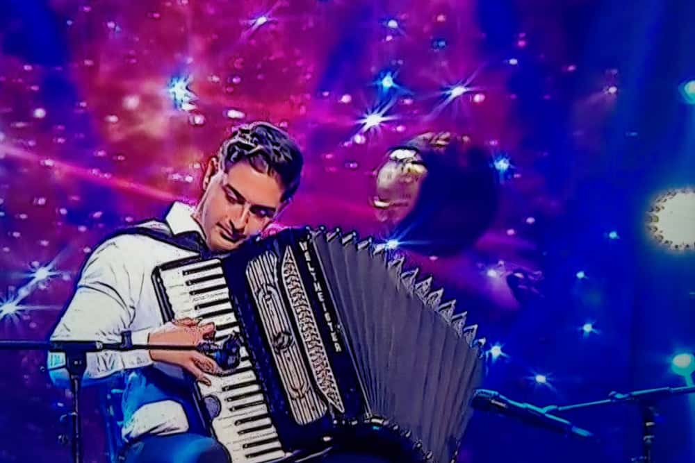 Prahoveanul Năsturică Alexandru i-a dat pe spate pe jurații de la "Românii au talent" 