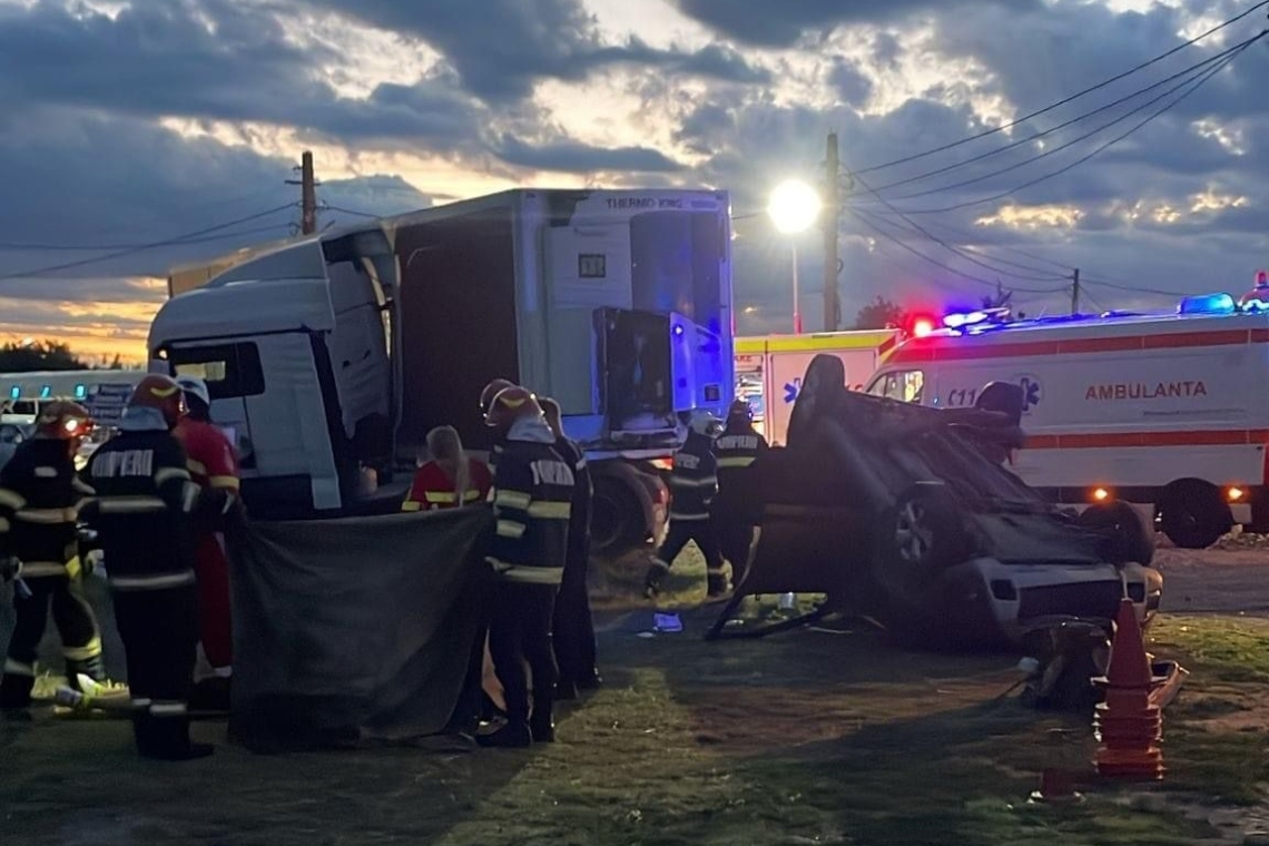 Un copilaș de 4 luni, printre răniții în accidentul produs pe DN 72, la Brătășanca 