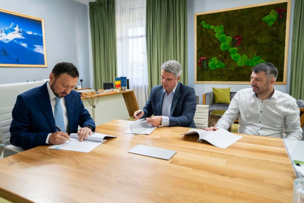 Pădurile României vor fi monitorizate cu camere video! A fost semnat contractul la Ministerul Mediului