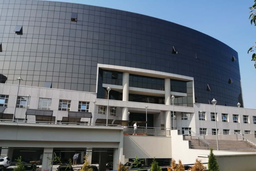 Un bărbat din Ilfov, autorul apelului de alarmă cu bombă de la Palatul de Justiție din Ploiești