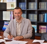 Demisie cu repetiție: Iulian Dumitrescu pleacă de la conducerea PNL Prahova!