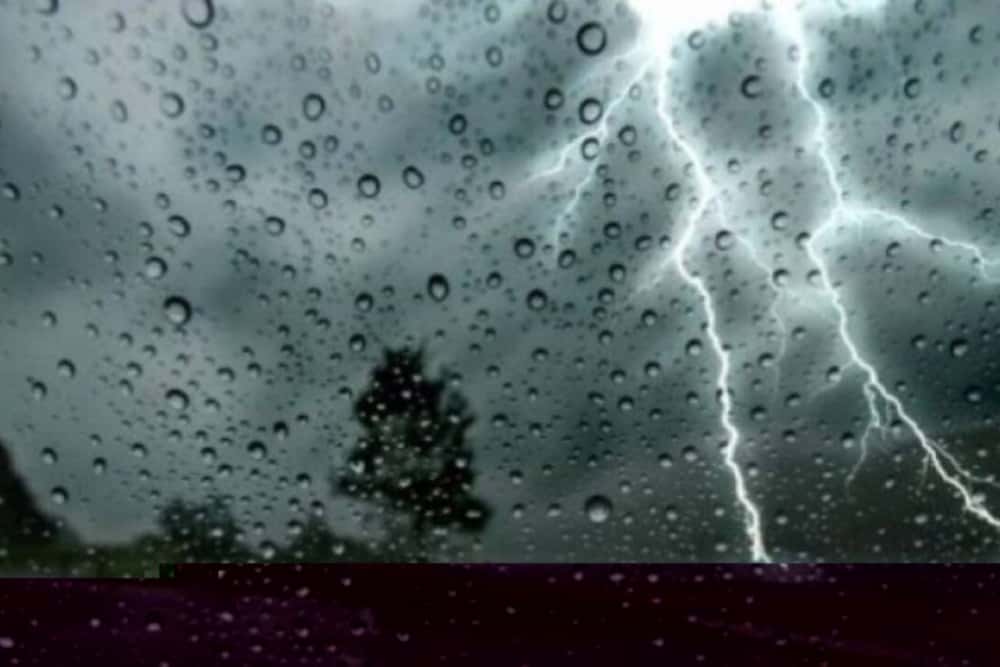 Cod portocaliu de averse torențiale și vânt pentru sudul Prahovei. S-a emis mesaj RO-Alert pentru avertizarea populației