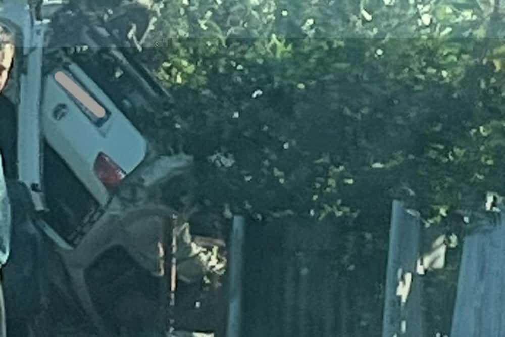 UPDATE/ Moarte cumplită a unui șofer, într-un accident produs pe un drum din Filipeștii de Târg