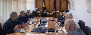 Întâlnire la Prefectura Prahova, pe tema asigurării gazelor pentru furnizarea agentului termic în apartamentele ploieștenilor