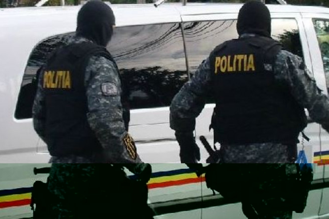 Prahoveni, intrați în atenția DIICOT după ce au achiziționat, prin fraudă, haine și îmbrăcăminte cu cupoane de reducere