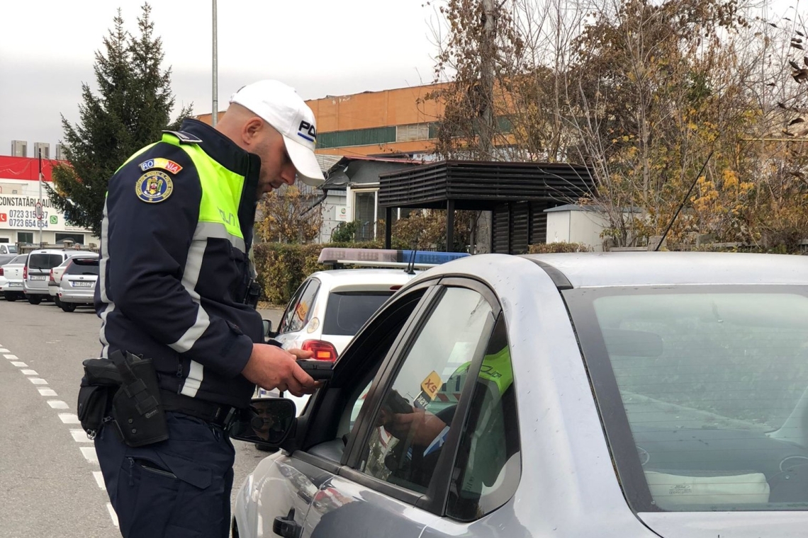 Controale în trafic, pe străzile din Câmpina, marți dimineață