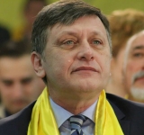 Oficial: Crin Antonescu va fi candidatul coaliției PSD-PNL-UDMR la Președinția României